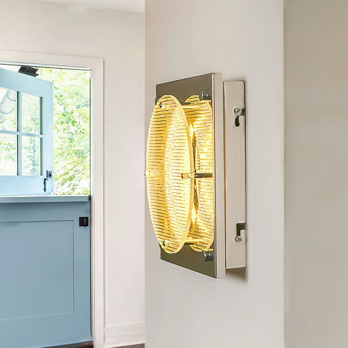 Isolora Noordse kunst Shield wandlamp