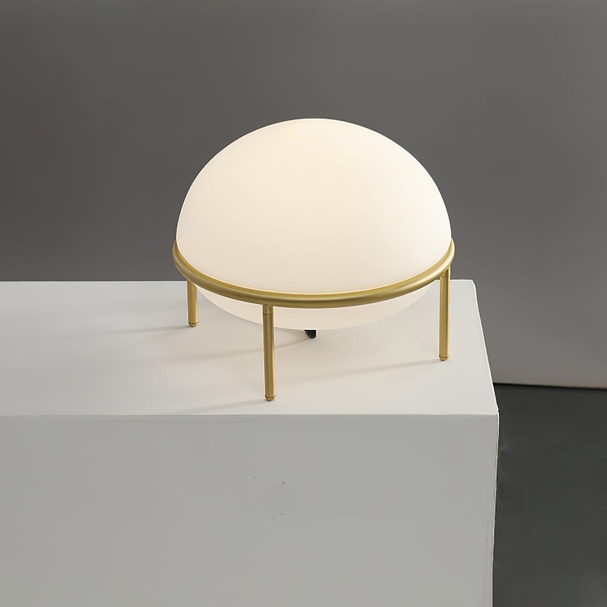 Celestia sculpturale tafellamp