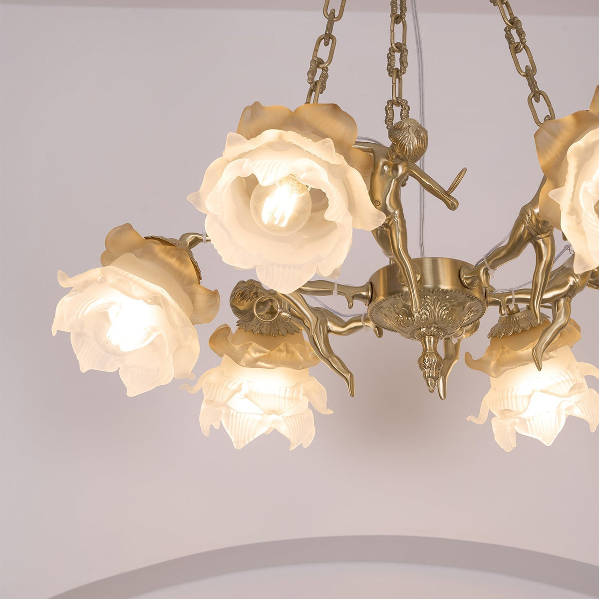 Solisira kroonluchter messing vintage bloemmotief