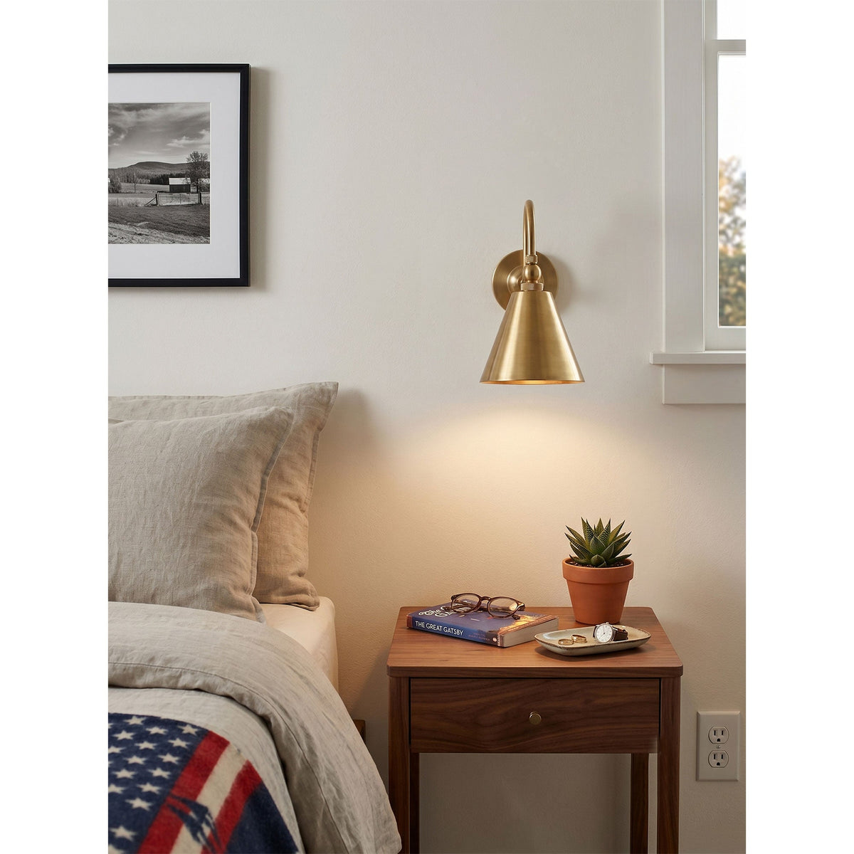 Forna messing wandlamp