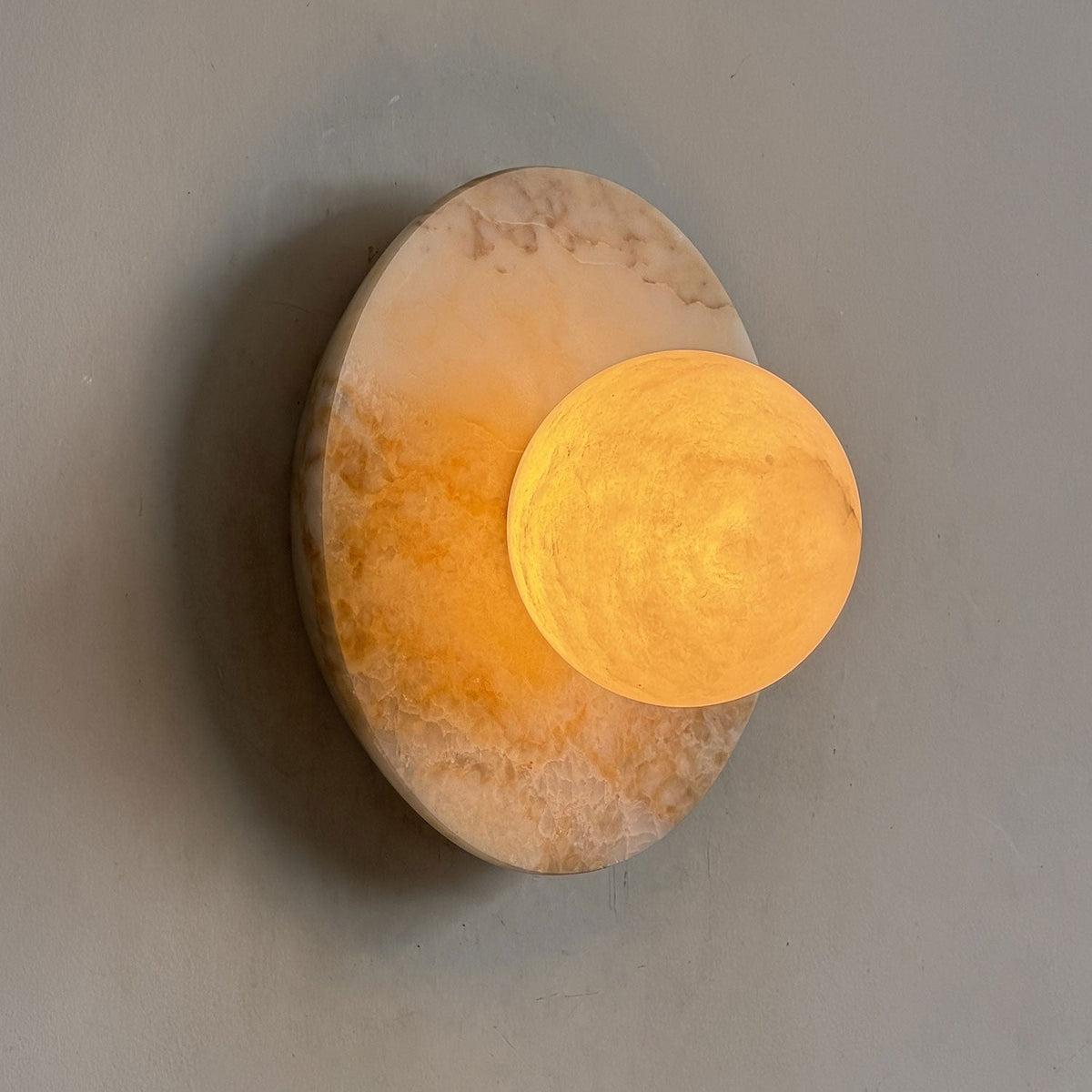 Orelirelia wandlamp