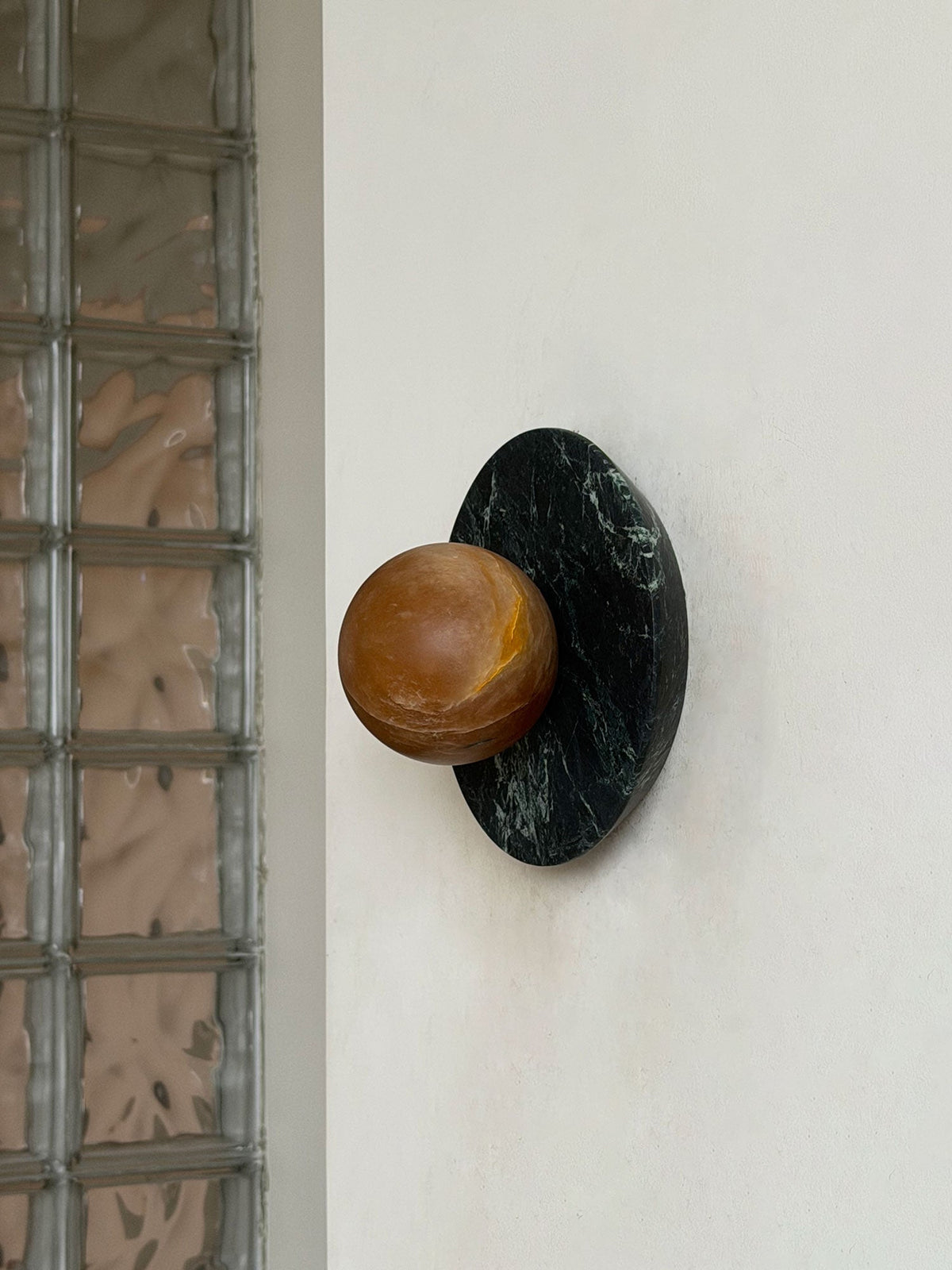 Orelirelia wandlamp