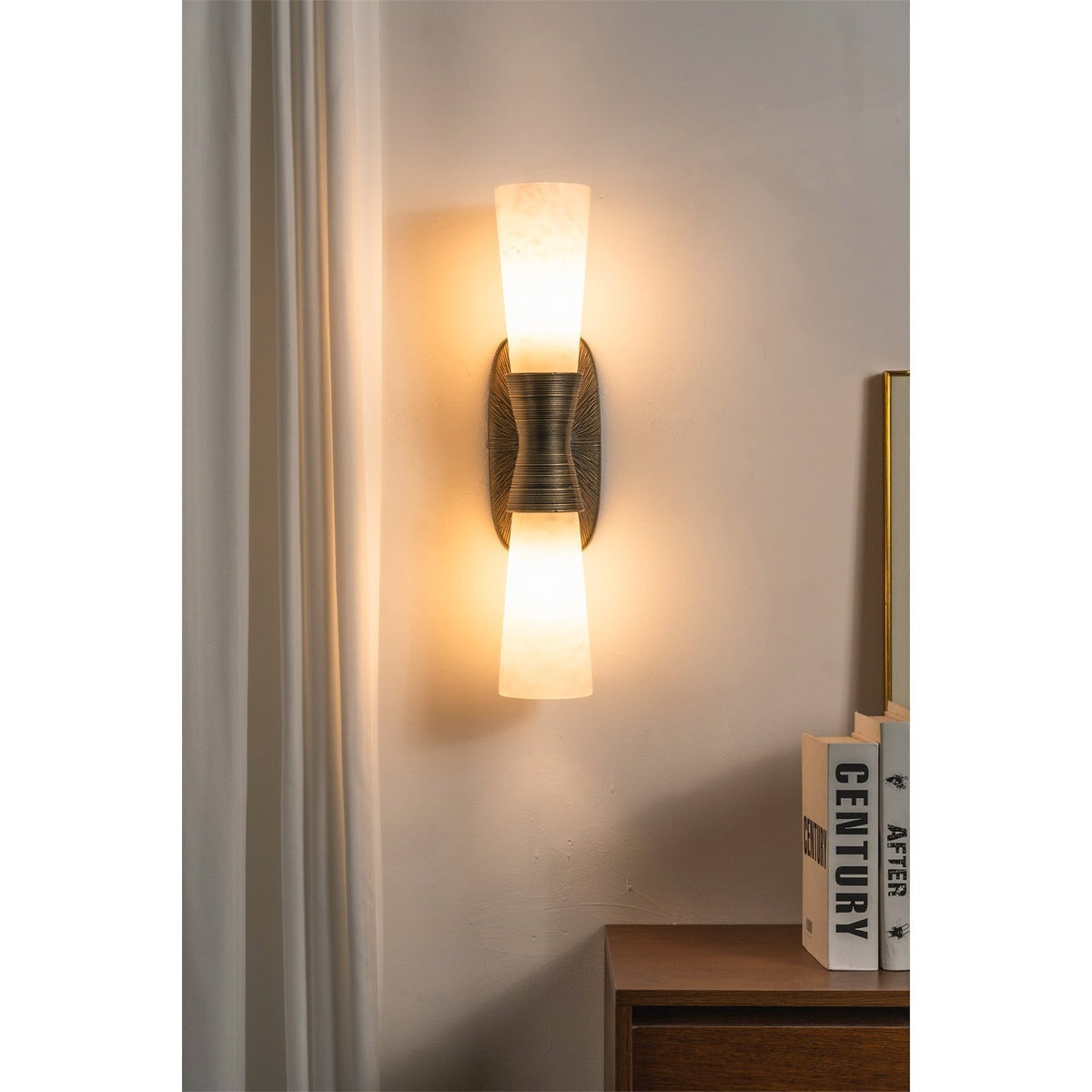 Sorenaine wandlamp
