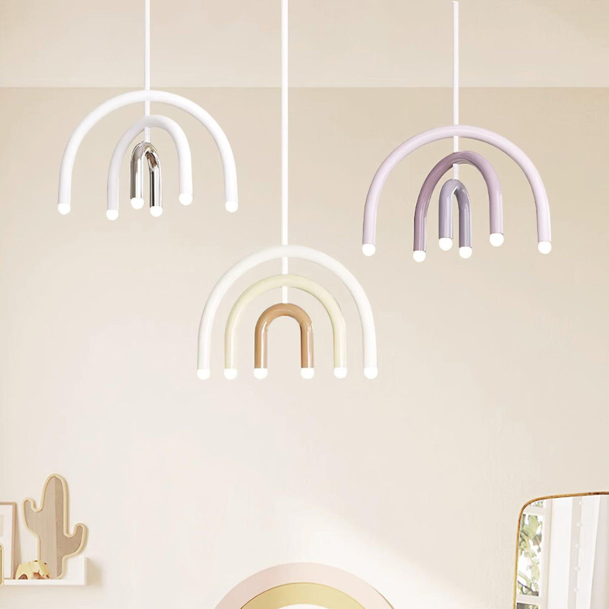 Moderne hanglamp met regenboogboog van metaal voor woon- en eetkamer