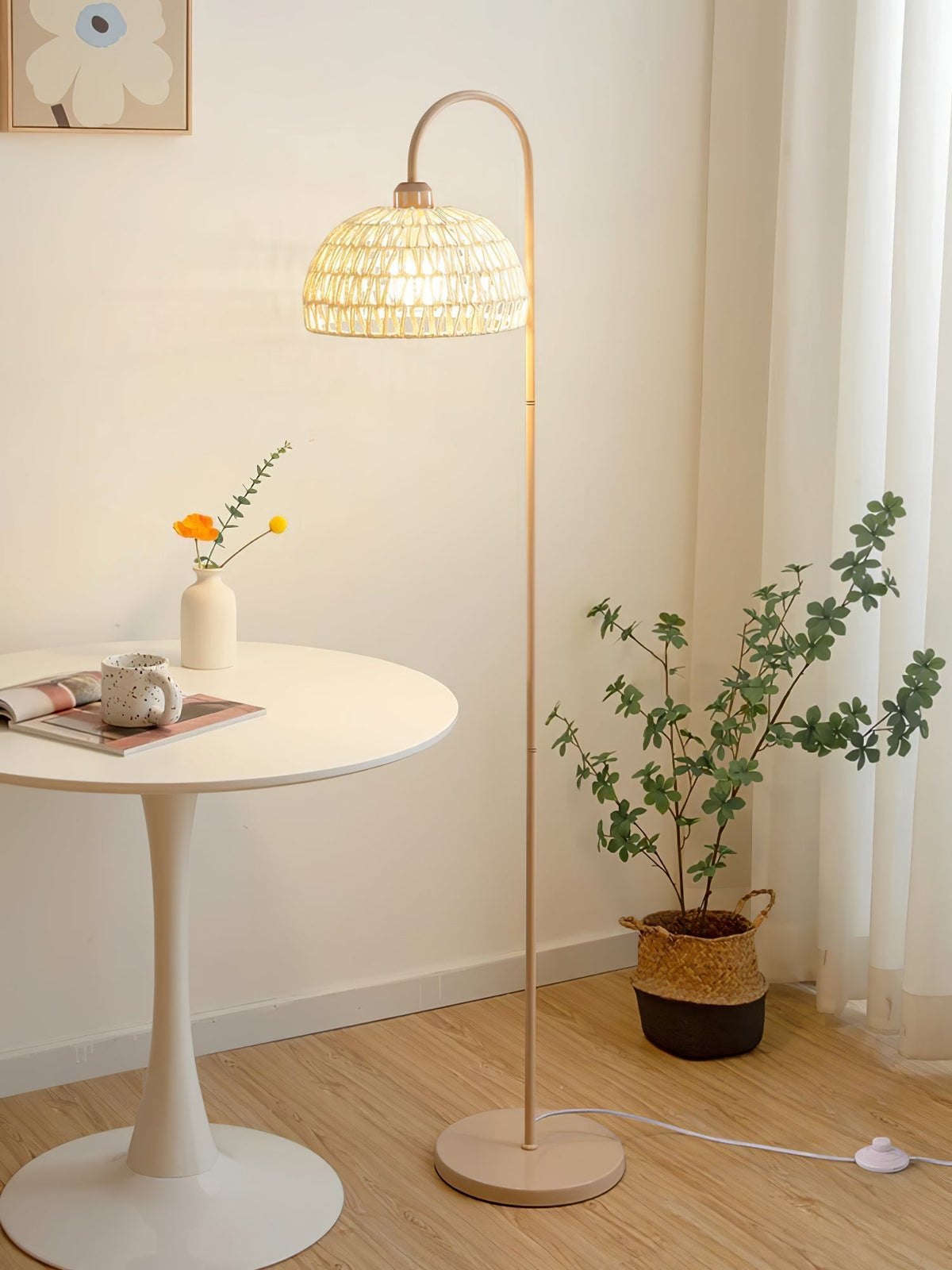 Tor vloerlamp minimalistisch beige
