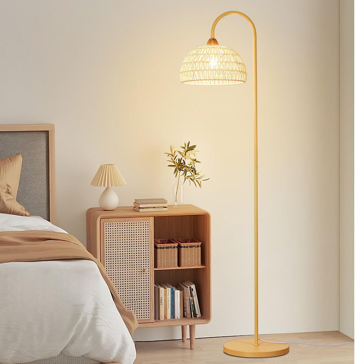 Tor vloerlamp minimalistisch beige