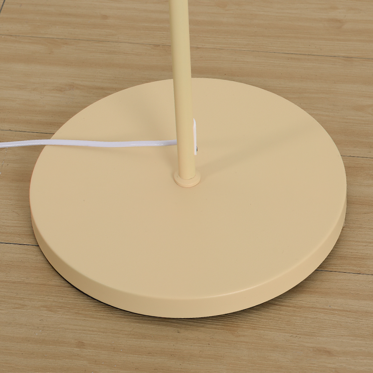 Tor vloerlamp minimalistisch beige