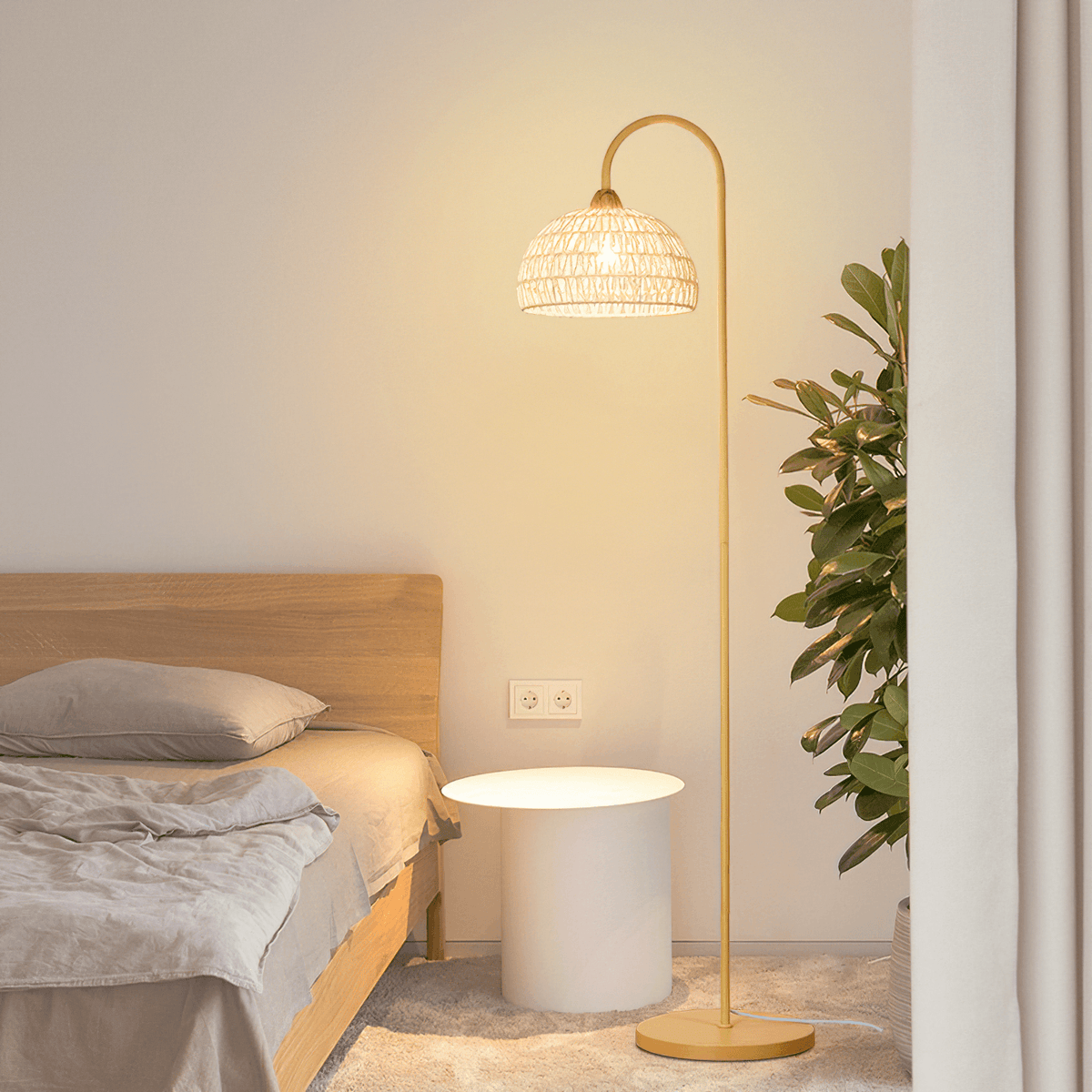 Tor vloerlamp minimalistisch beige