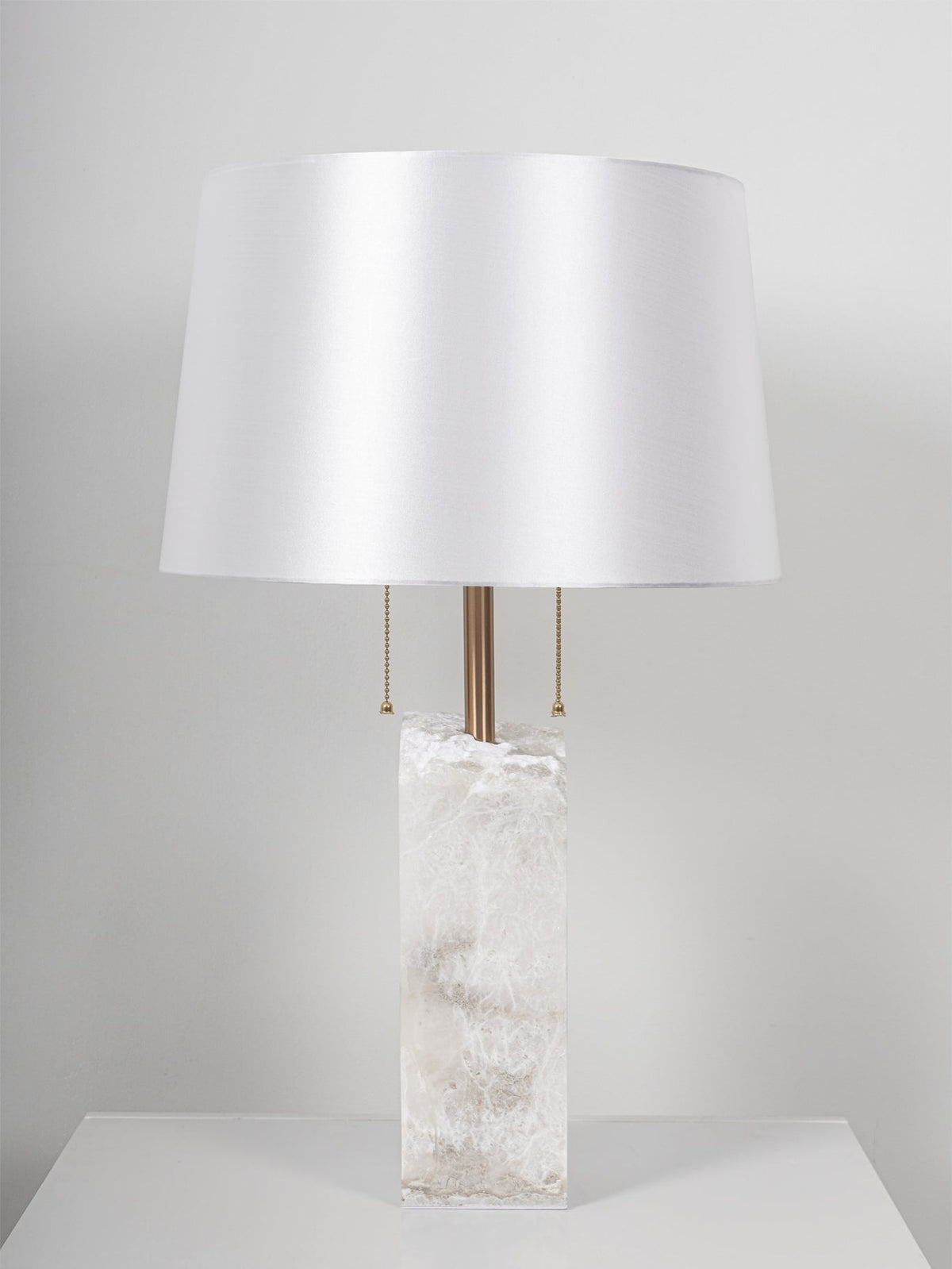 Gaveth Minimalistische tafellamp in albast