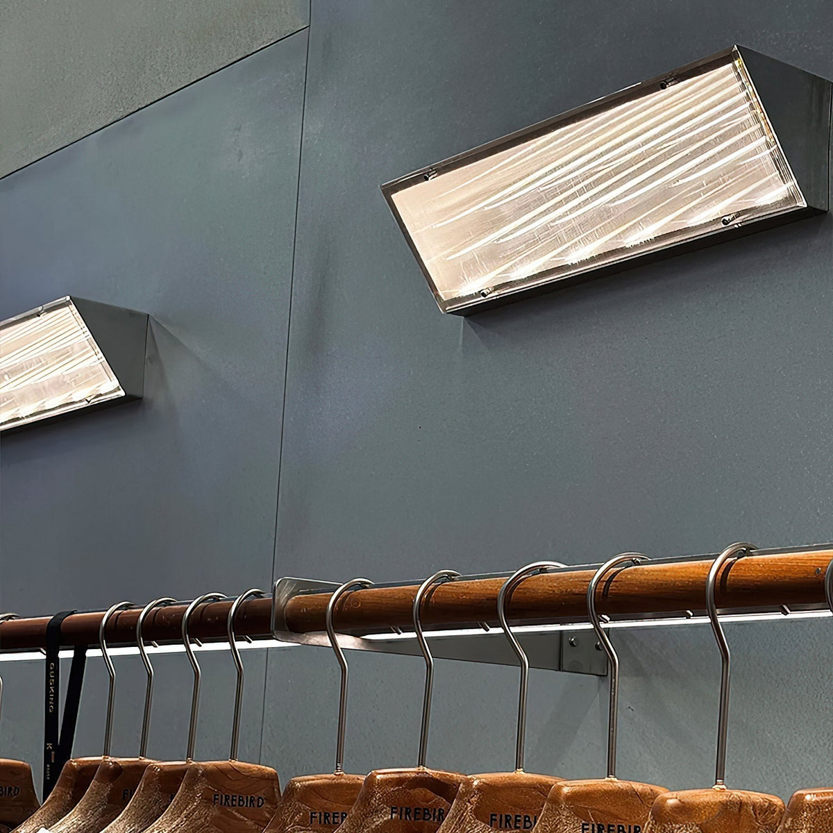 Recbox wandlamp chroom minimalistisch