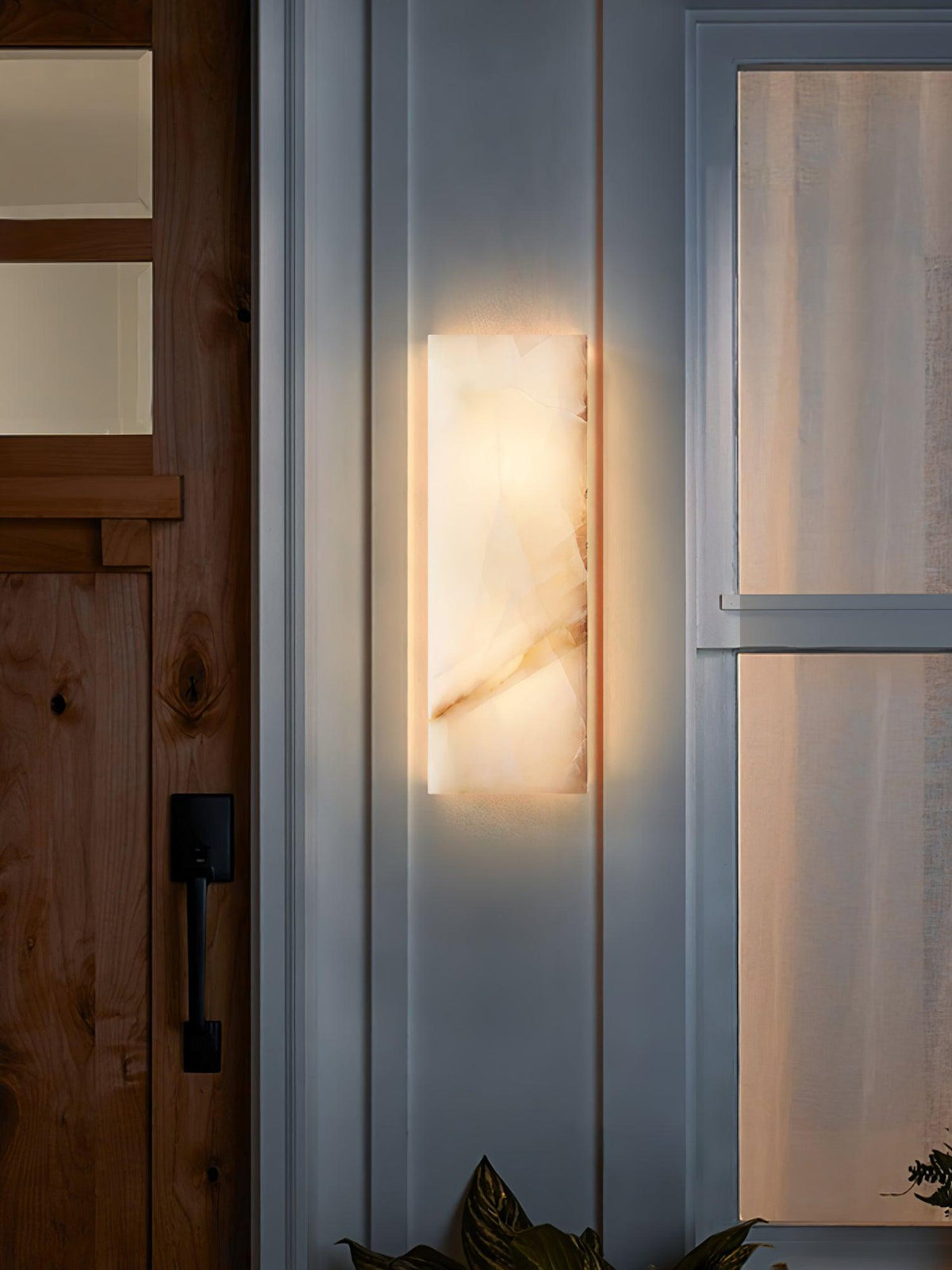 Eirivise Minimalistische buitenwandlamp van albast
