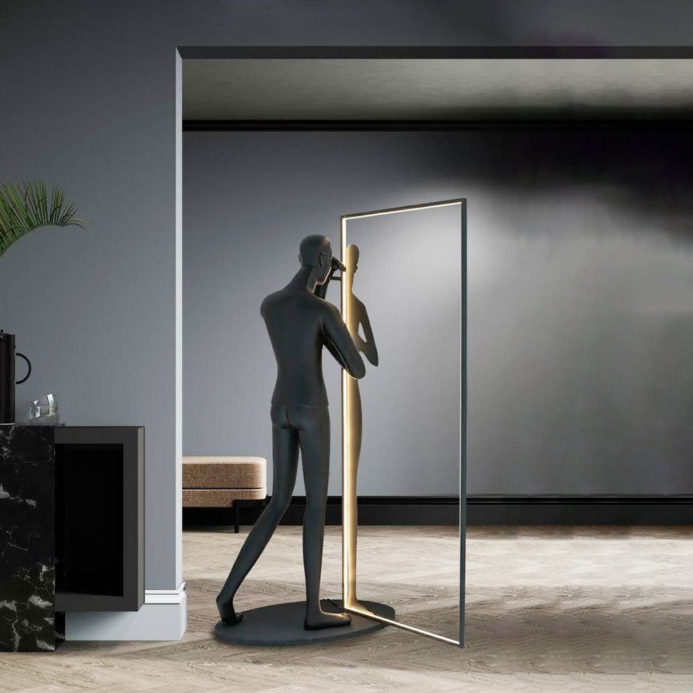 Onoryra sculpturale vloerlamp in zwart met spiegel