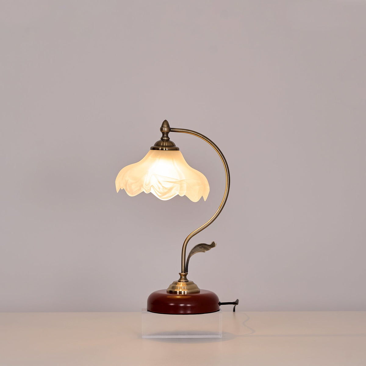 Velivise Retro bloemblaad tafellamp