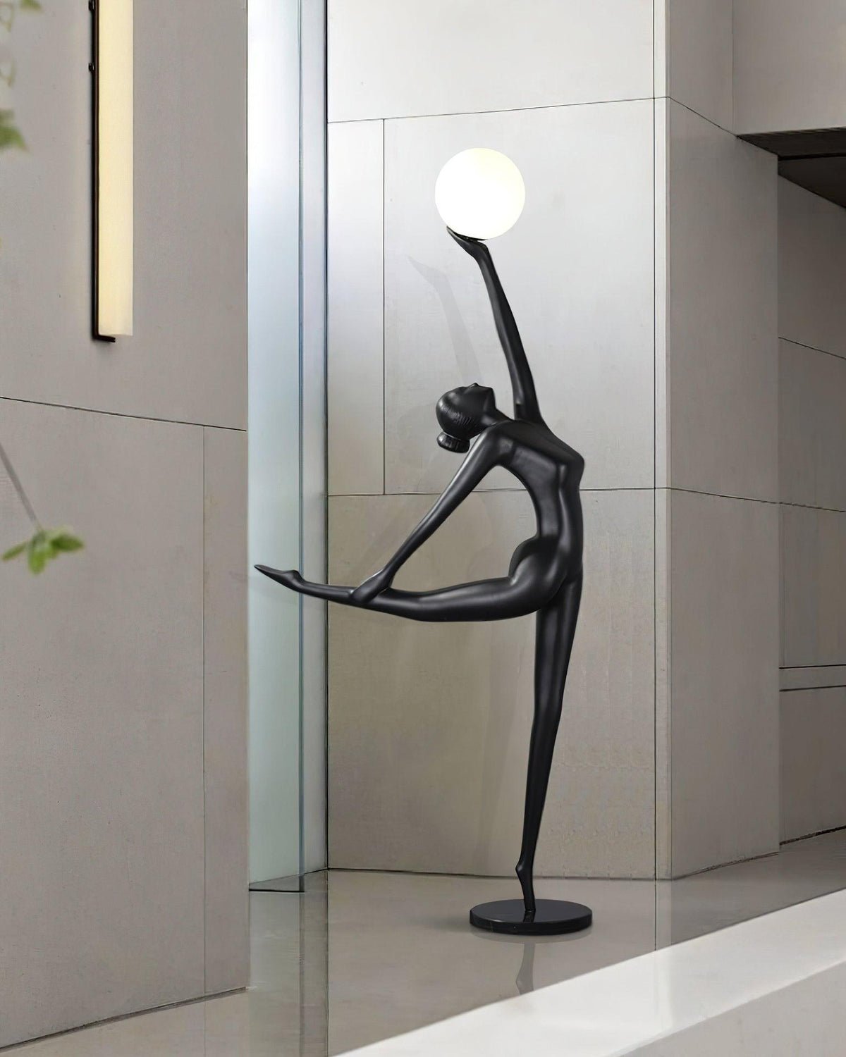 Lyrielle vloerlamp Ballerina in zwart