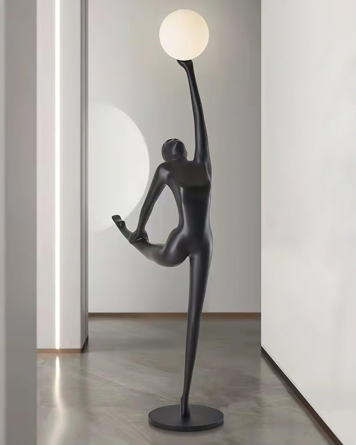 Lyrielle vloerlamp Ballerina in zwart