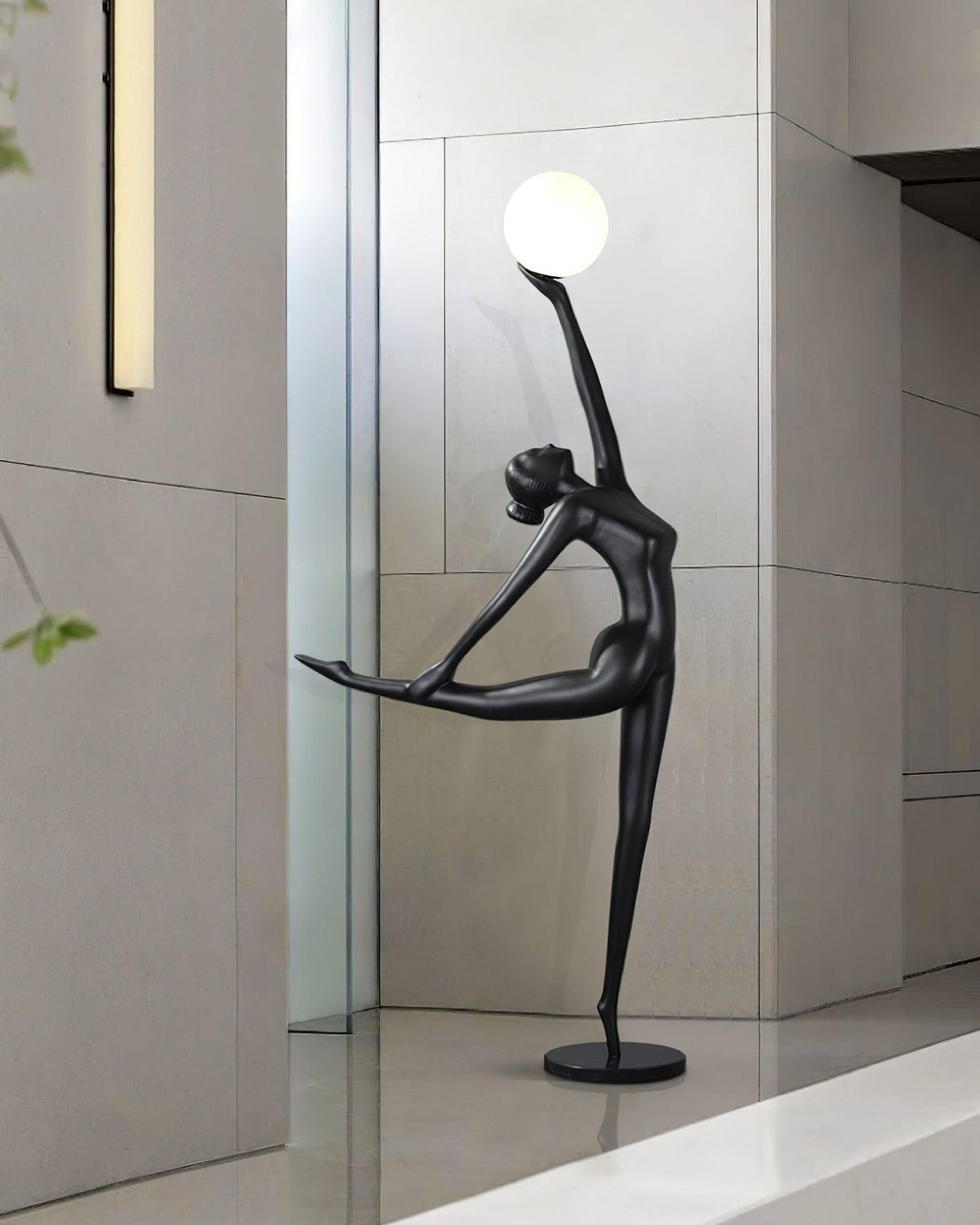Lyrielle vloerlamp Ballerina in zwart