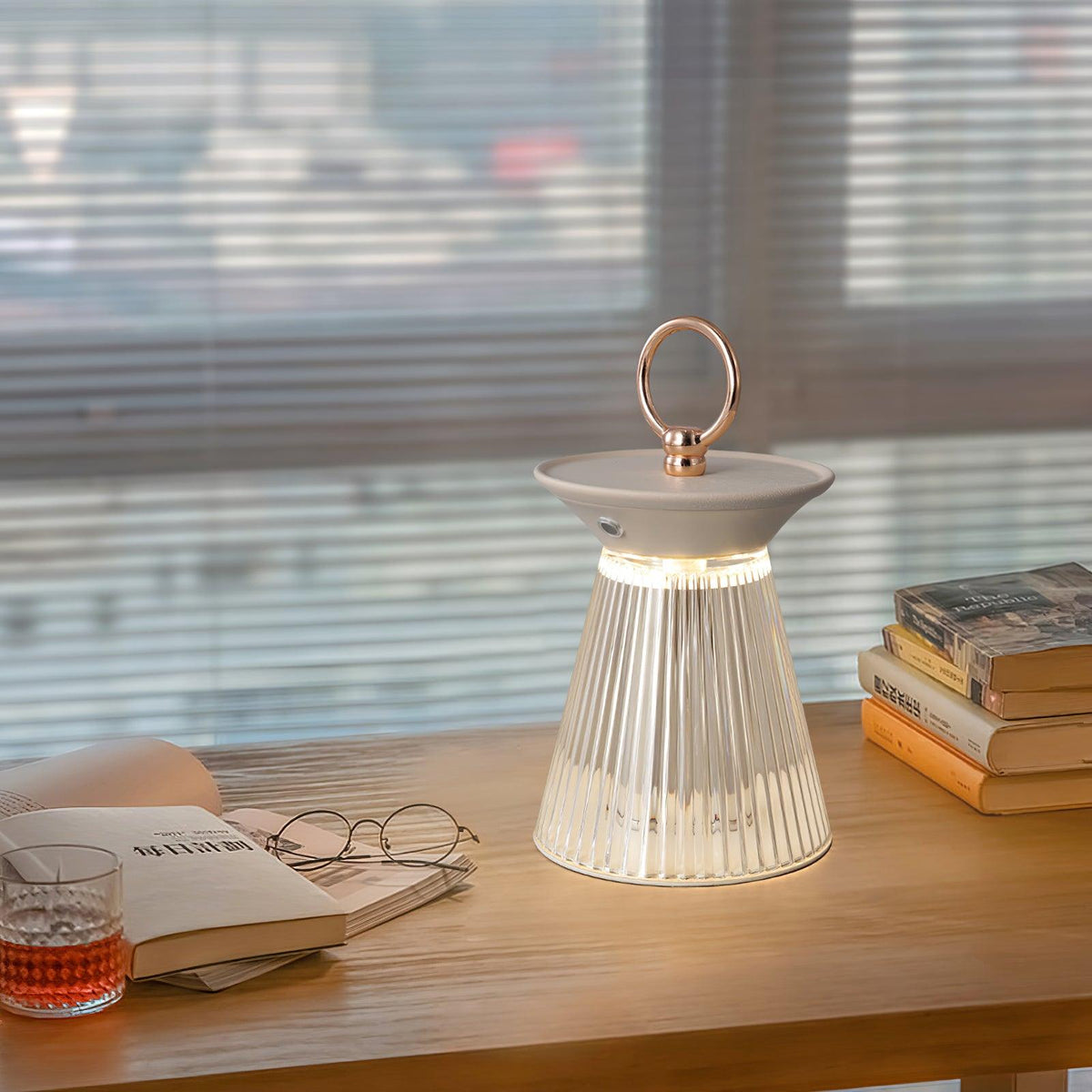 Auran Opaque Moderne tafellamp