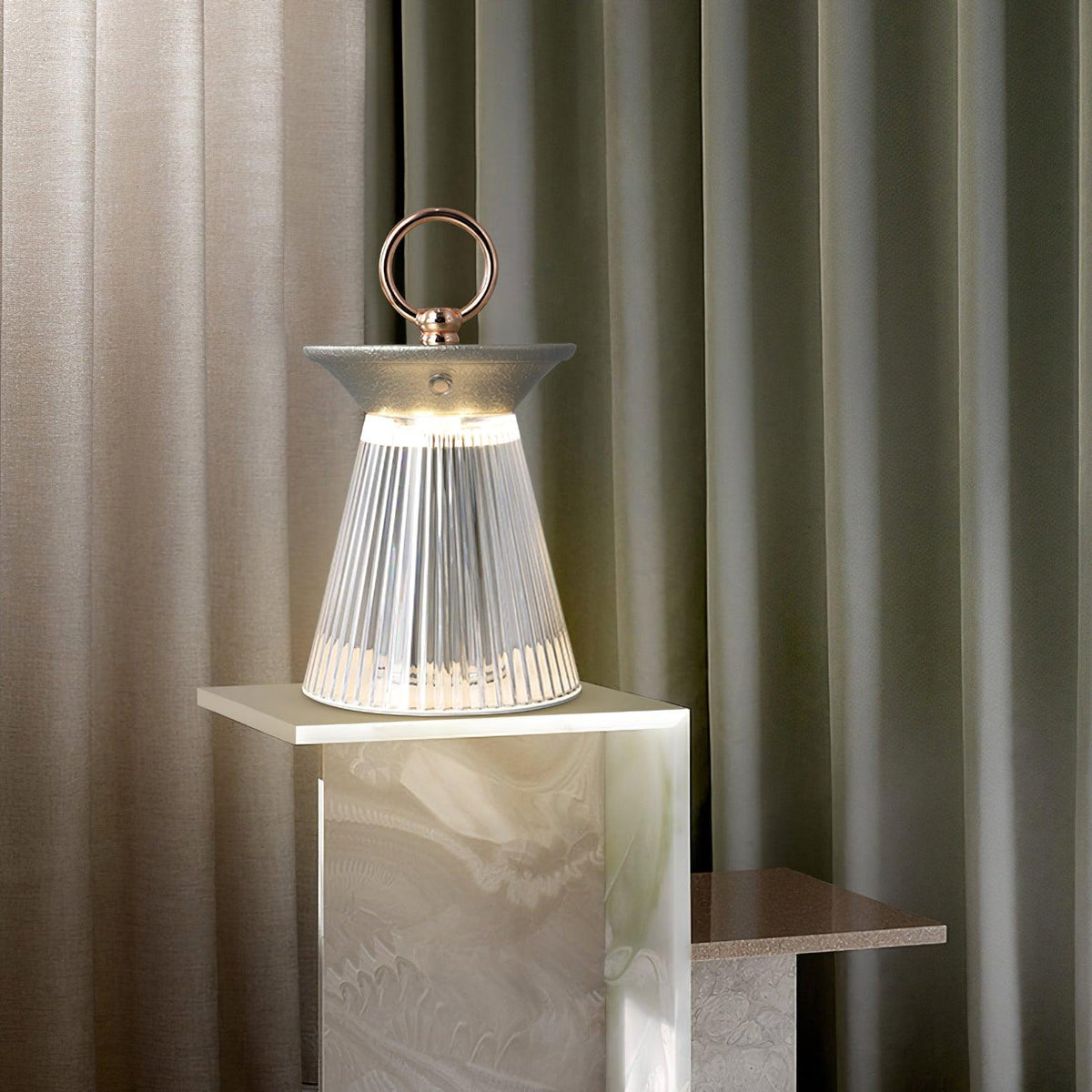 Auran Opaque Moderne tafellamp