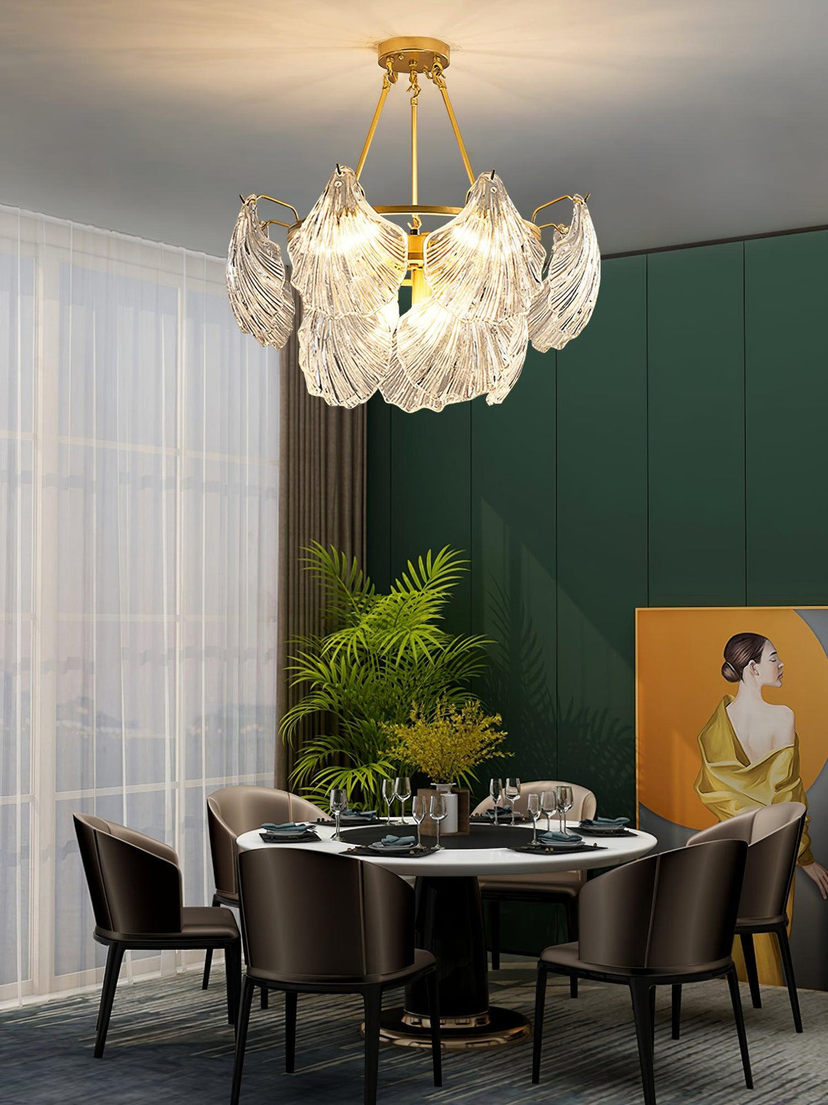 Veluaya plafondlamp met ribbelvormige glazen kap in goudkleurige afwerking