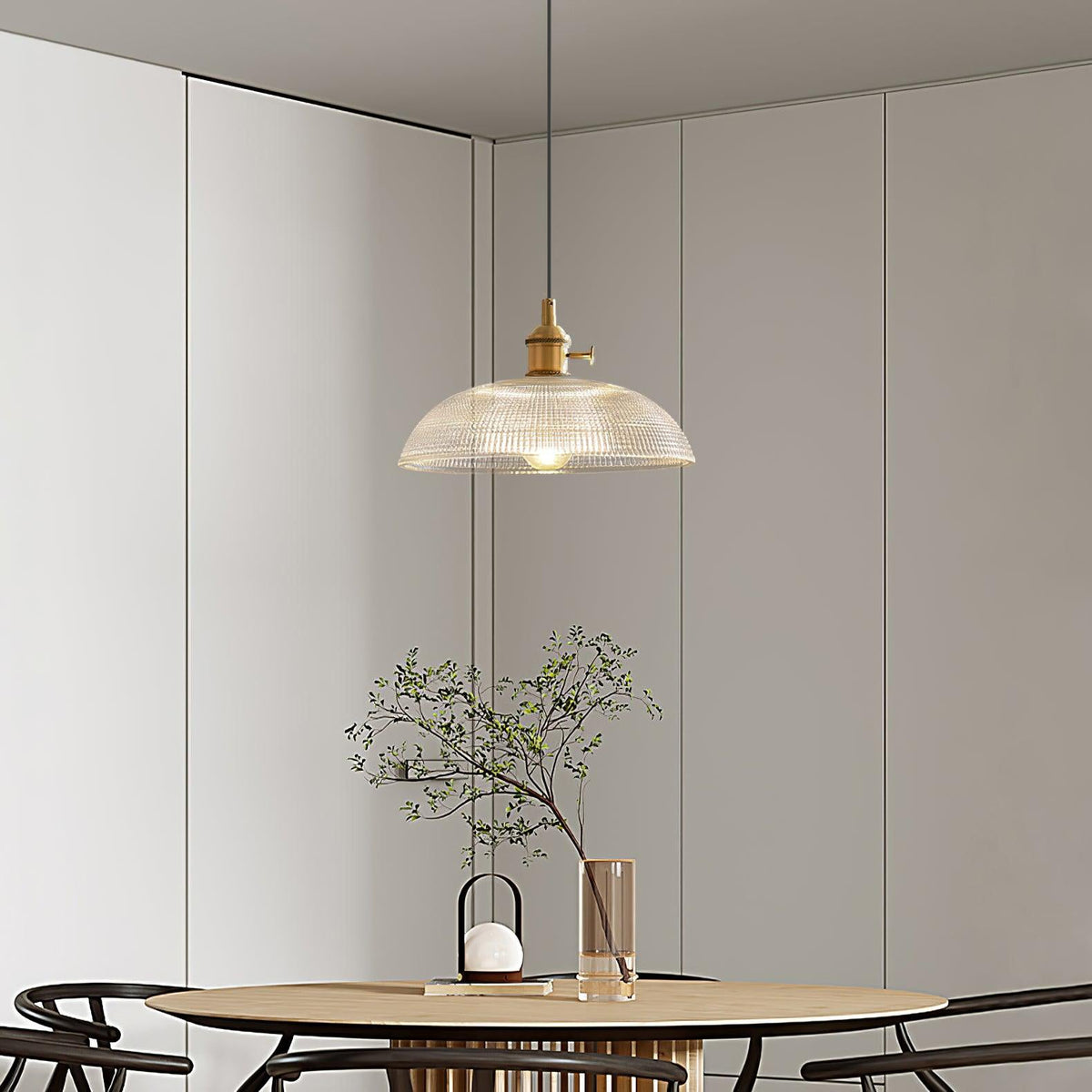 Crinel hanglamp van messing en glas
