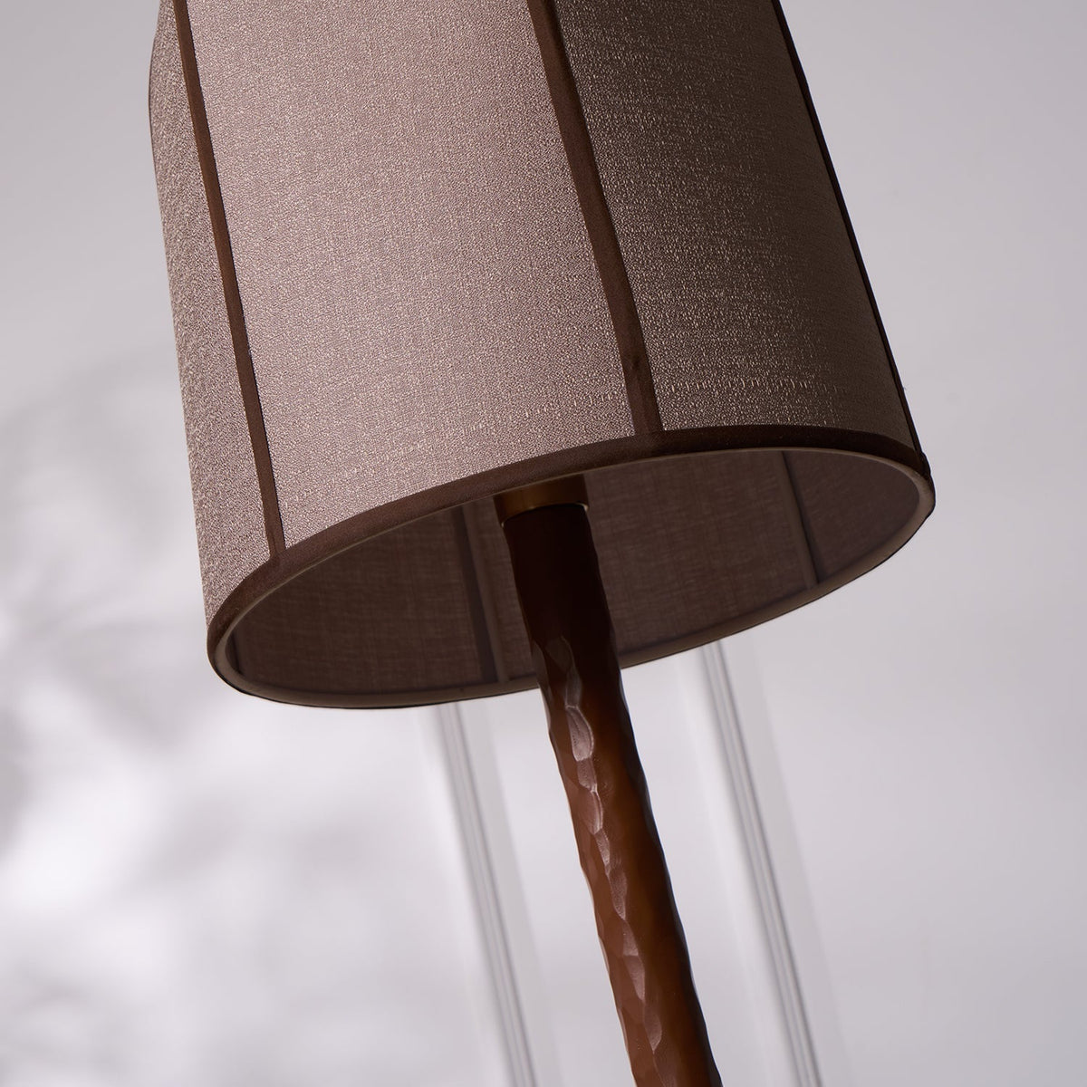 Aveneria vloerlamp