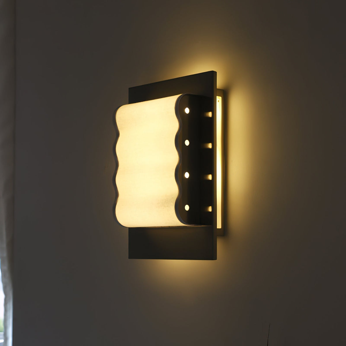 Selisella wandlamp