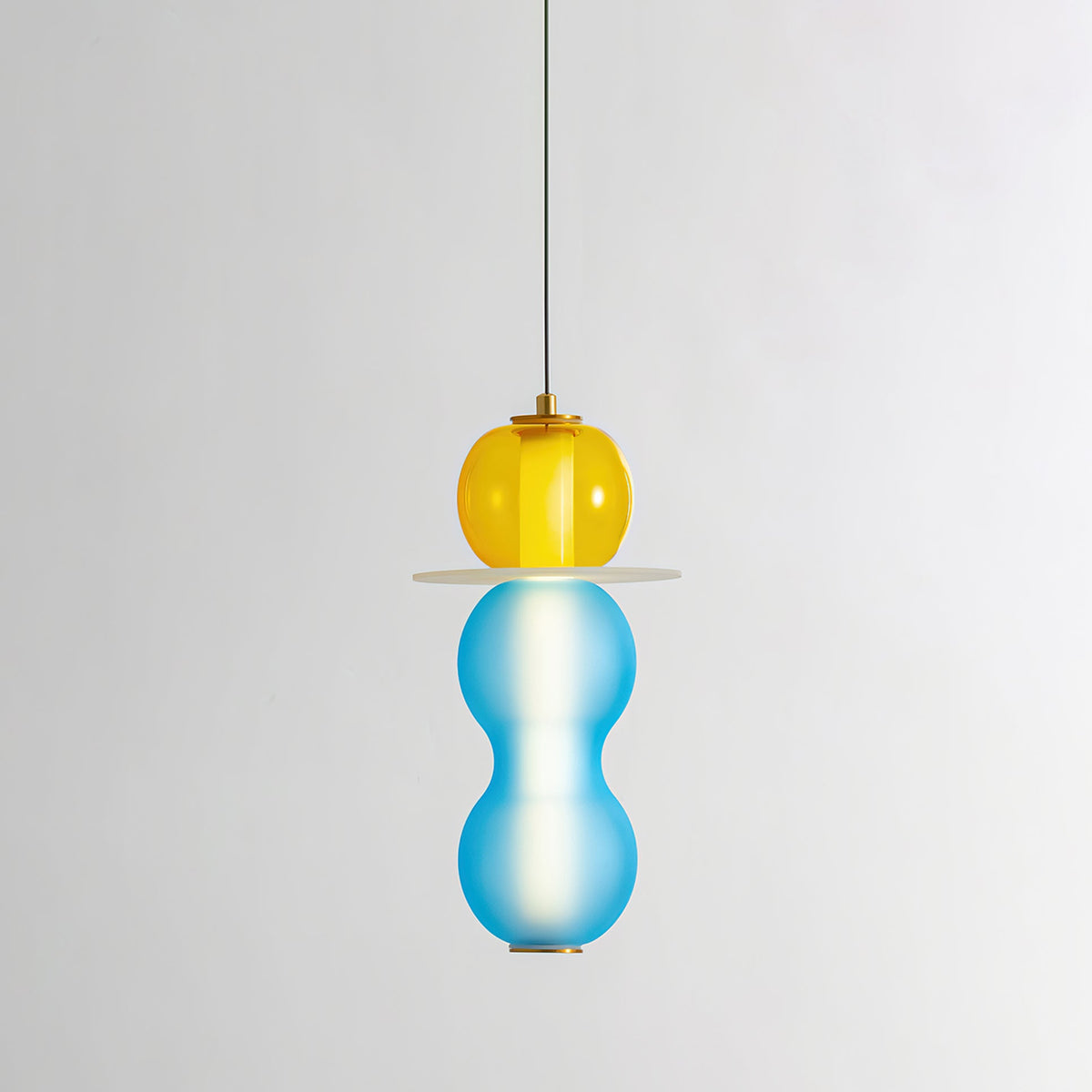 Lioririse hanglamp met gekleurde glas modern