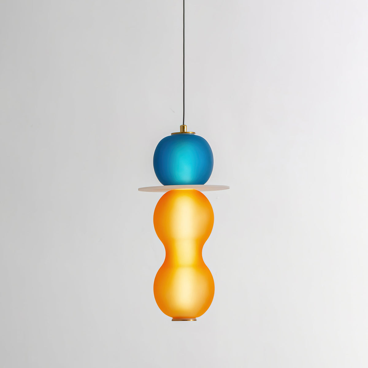 Lioririse hanglamp met gekleurde glas modern