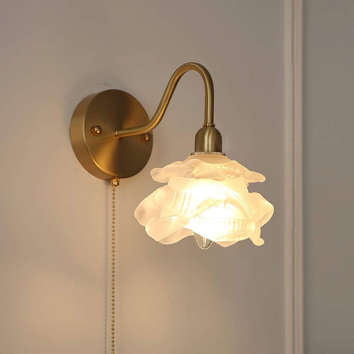 Aneris Noordse kunst Rose messing wandlamp met glas