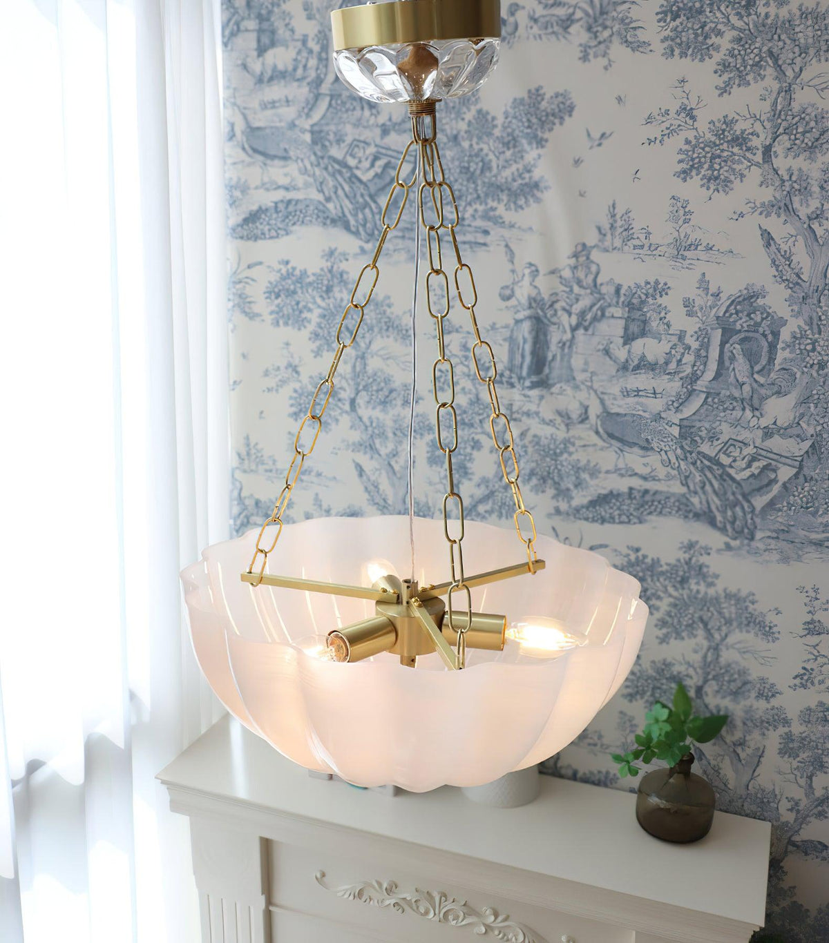 Voriq kroonluchter glazen kom messing ketting