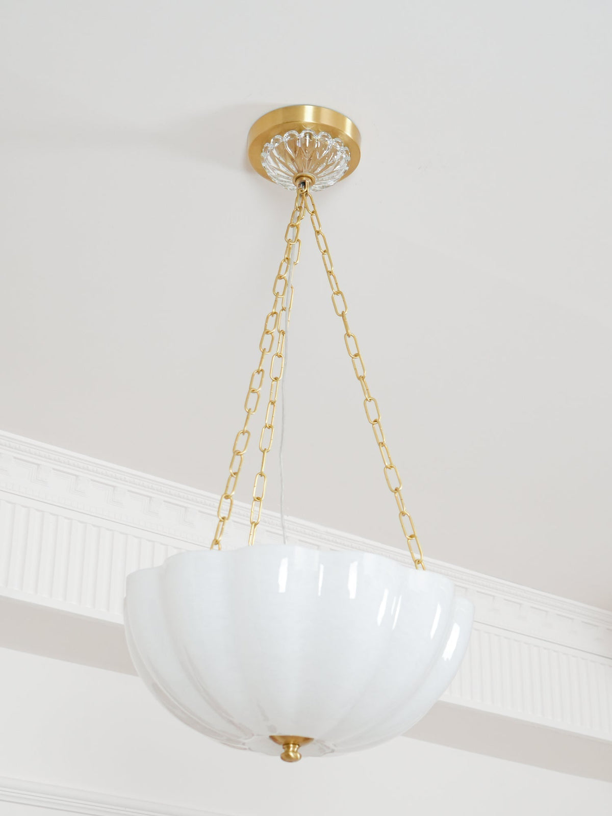 Voriq kroonluchter glazen kom messing ketting