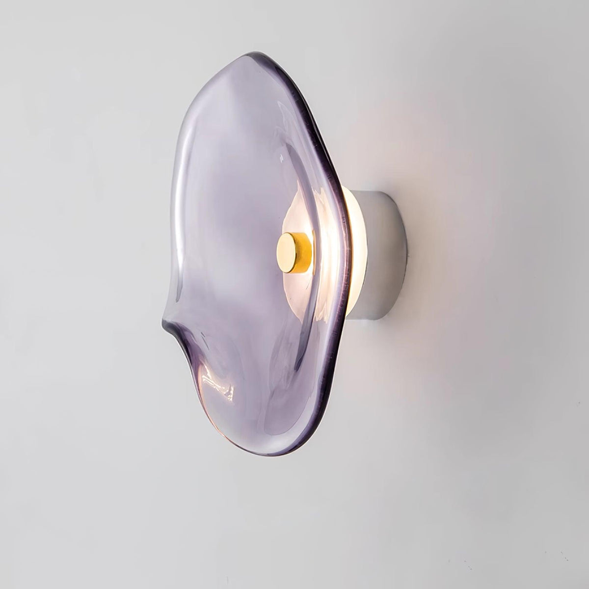 Kira wandlamp met amberkleurig glas