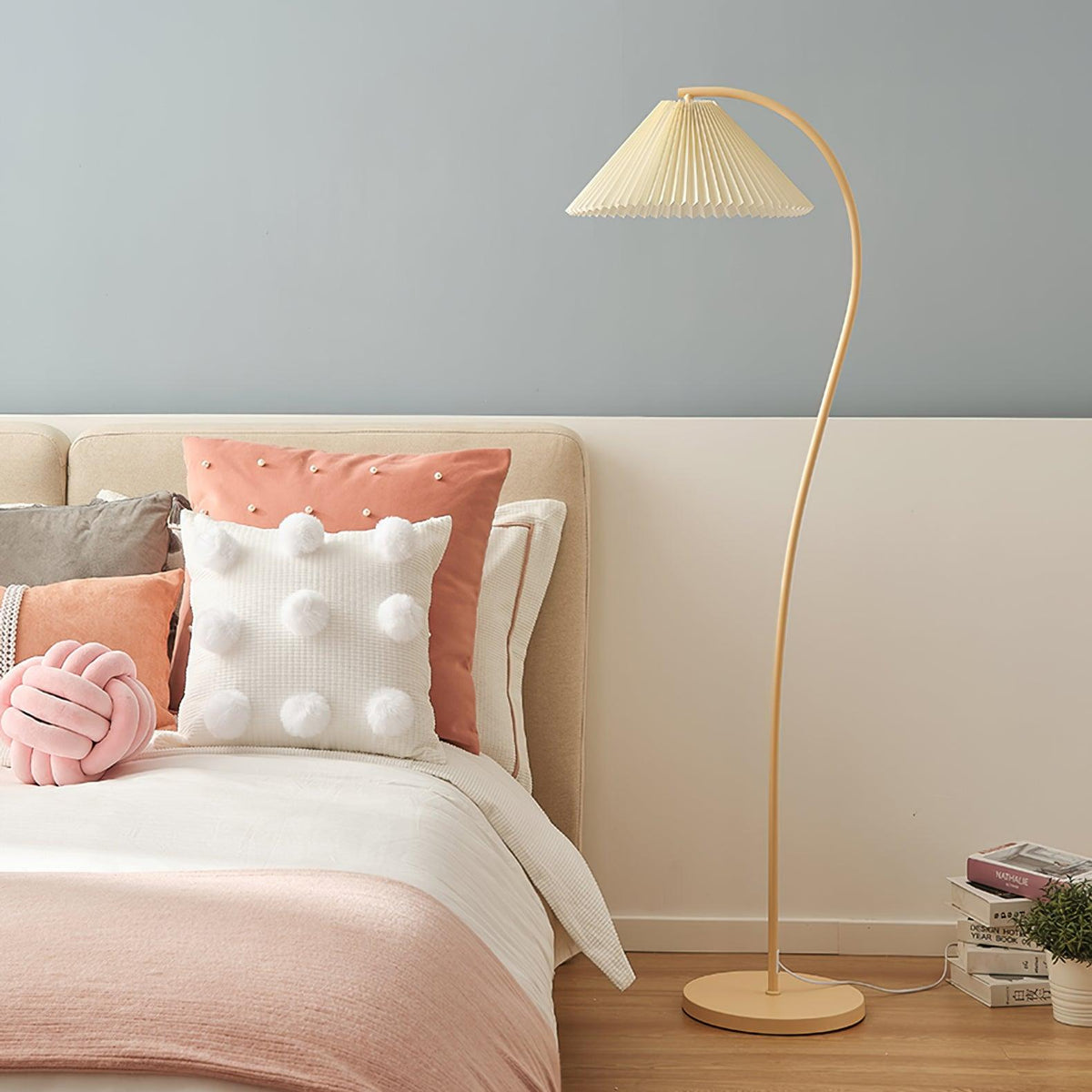 Mytalil Moderne vloerlamp met gebogen stoffen kap