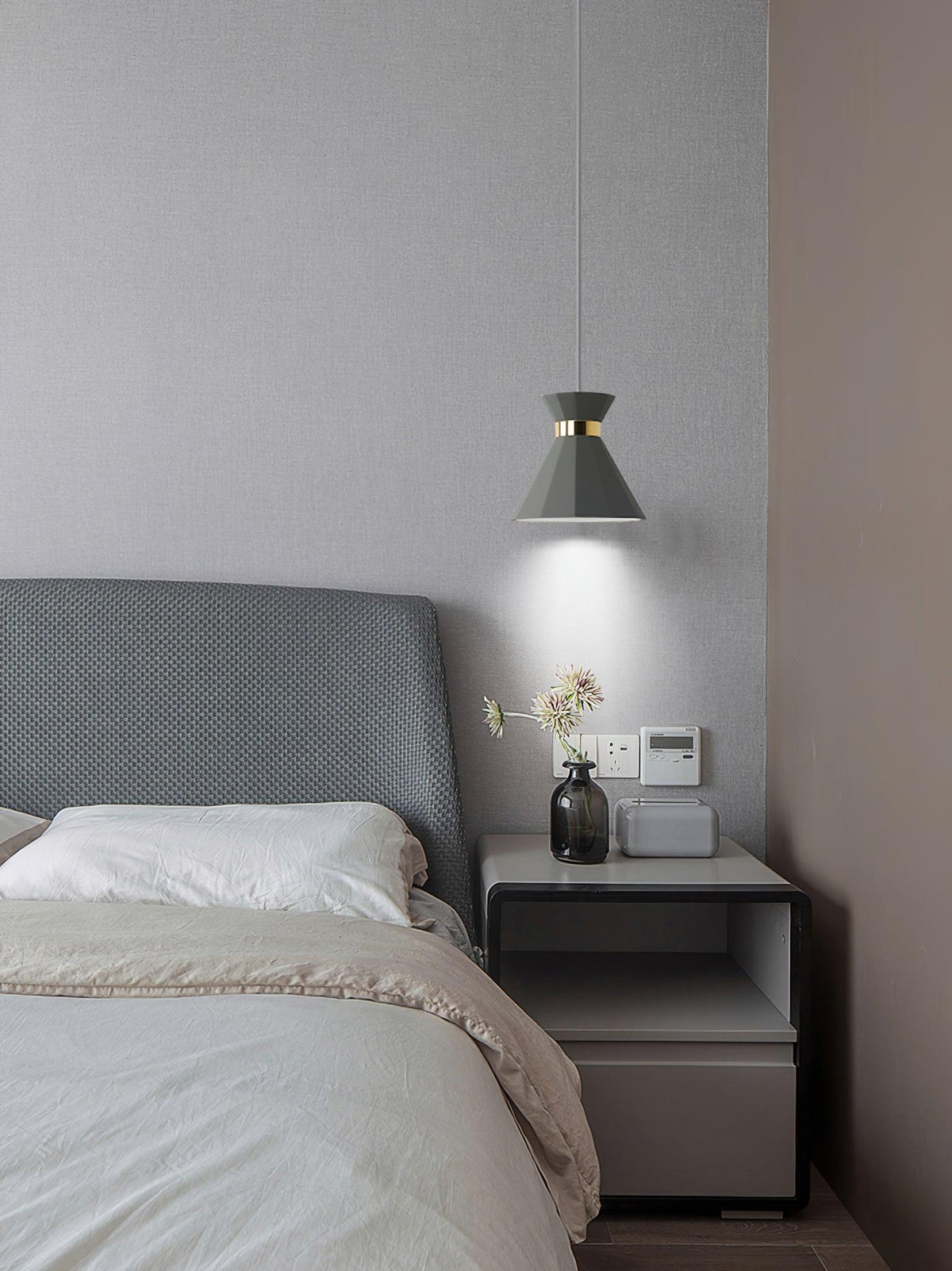 Nerissa moderne hanglamp in grijs en goud