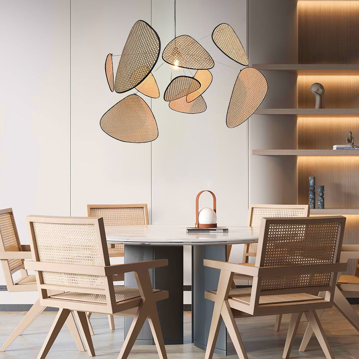 Ariinora hanglamp met rotan en swag industriële stijl