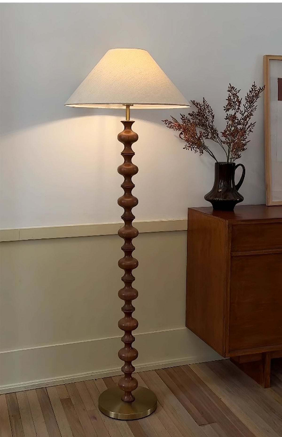 Sylirora vloerlamp van walnoothout en beige stof