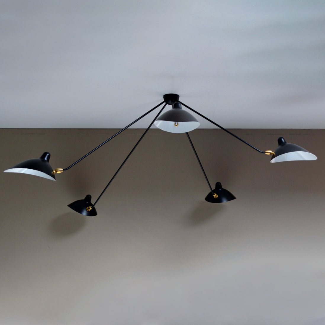 Elaoraine plafondlamp driearm zwart sculpturaal