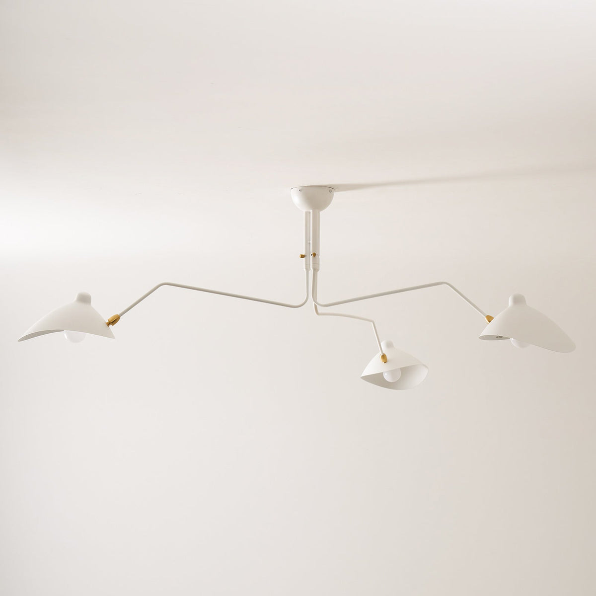 Renuelle plafondlamp drie armen minimalistisch