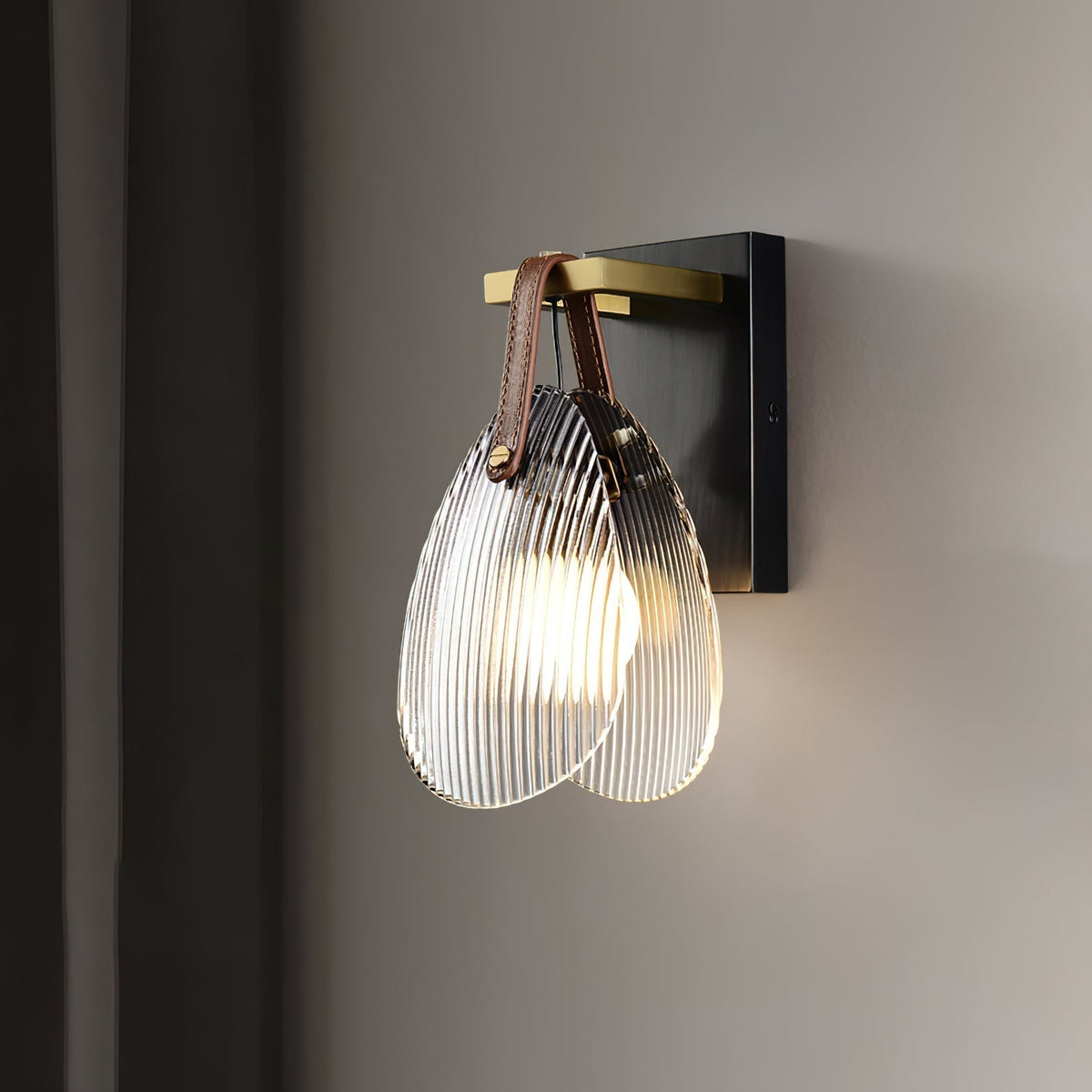 Teriisenne wandlamp