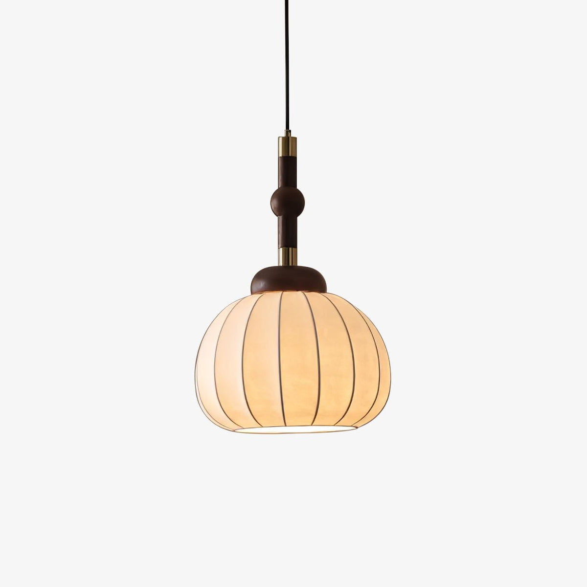 Livenor hanglamp van zijde en hout in Scandinavische stijl