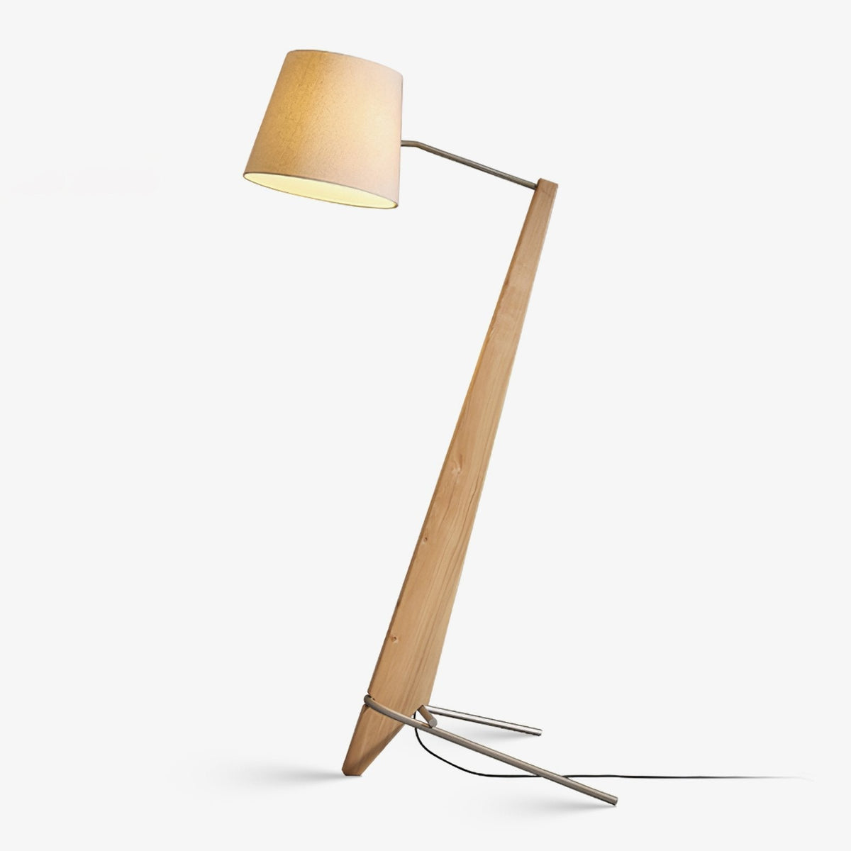 Vyran vloerlamp van walnoothout en beige stof