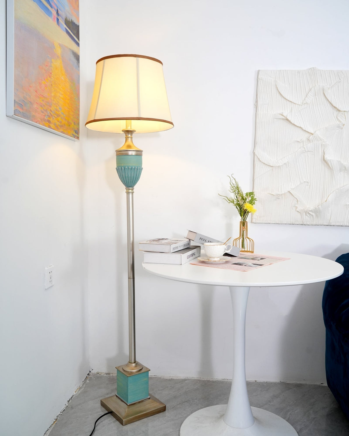 Niraaya Vintage hars vloerlamp