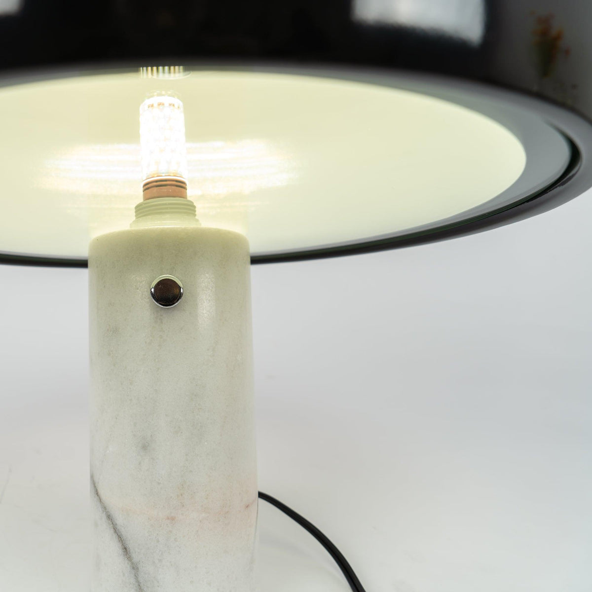 Nucleus marmeren tafellamp