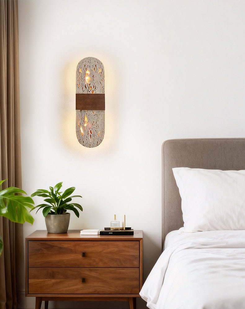Seroelle wandlamp met geel travertin en walnoot