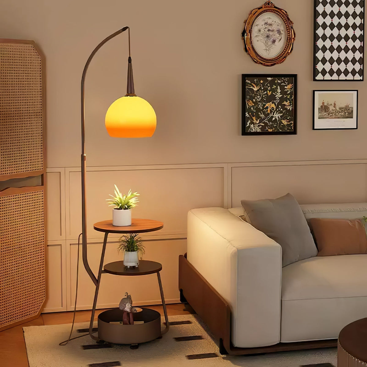 Eltheon functionele vloerlamp