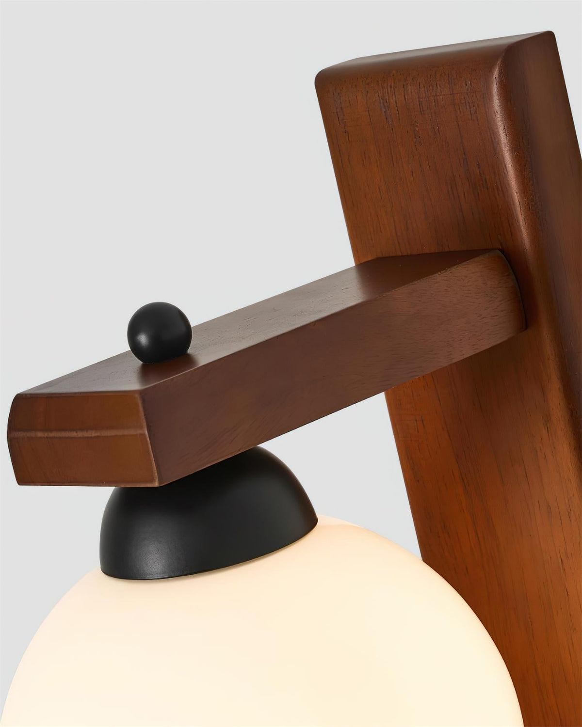 Aveninelia wandlamp