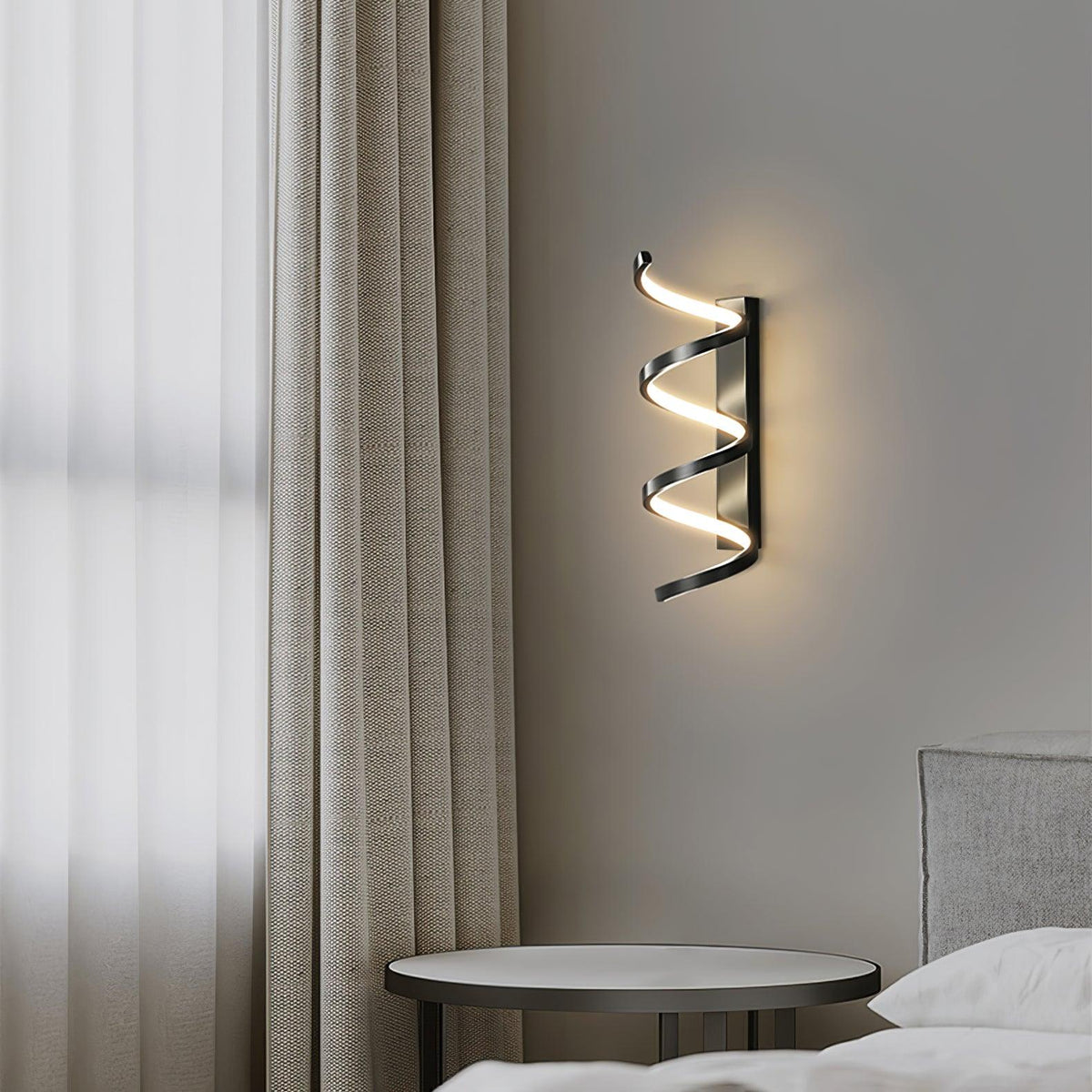 Asilion wandlamp met spiraal in Noordse kunststijl