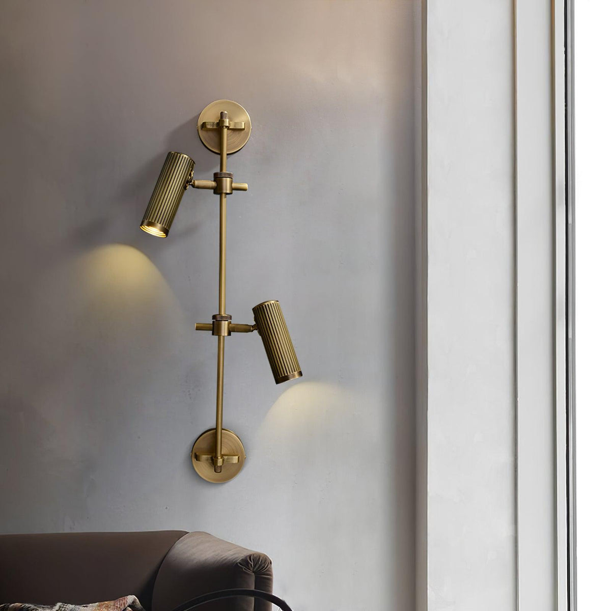 Kirixel wandlamp in messing