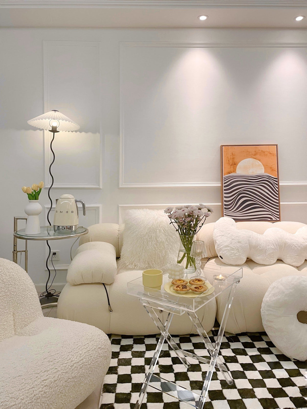Lioraven vloerlamp van textiel in minimalistisch ontwerp