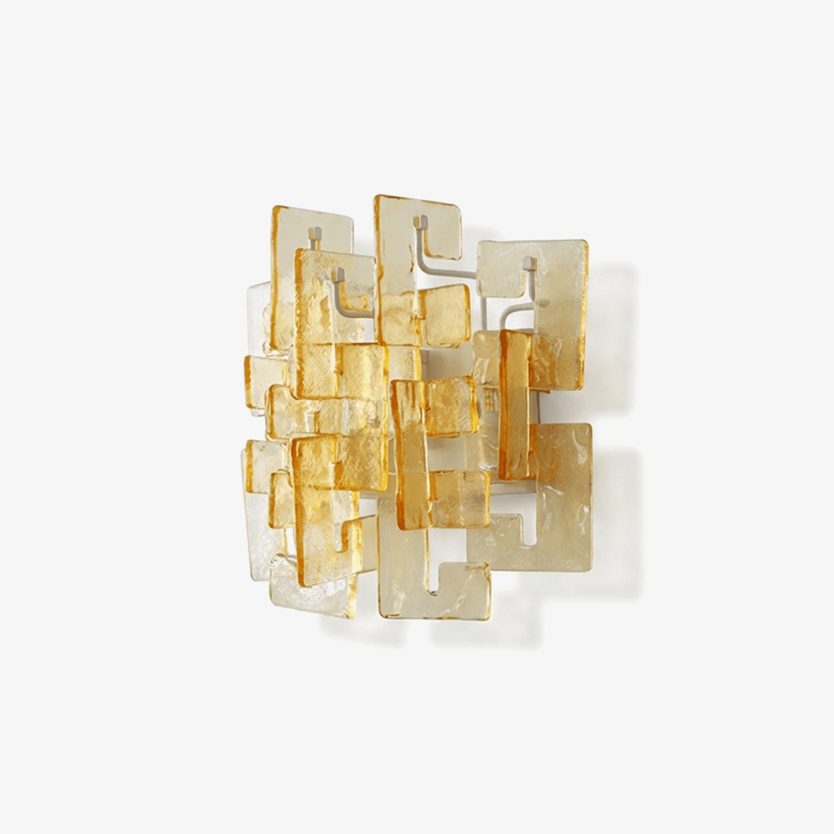 Stacked wandlamp met glazen kap